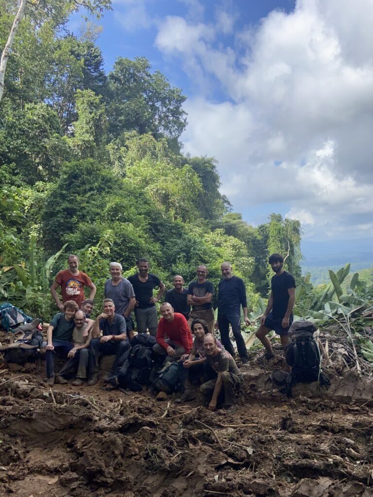 Le groupe au complet